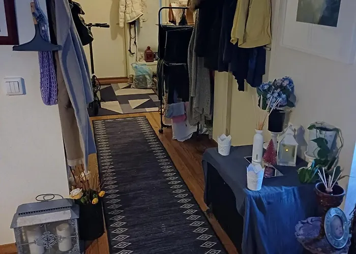 Sentrums Naersentrum Tur Og Sjo Pa Hundvag *